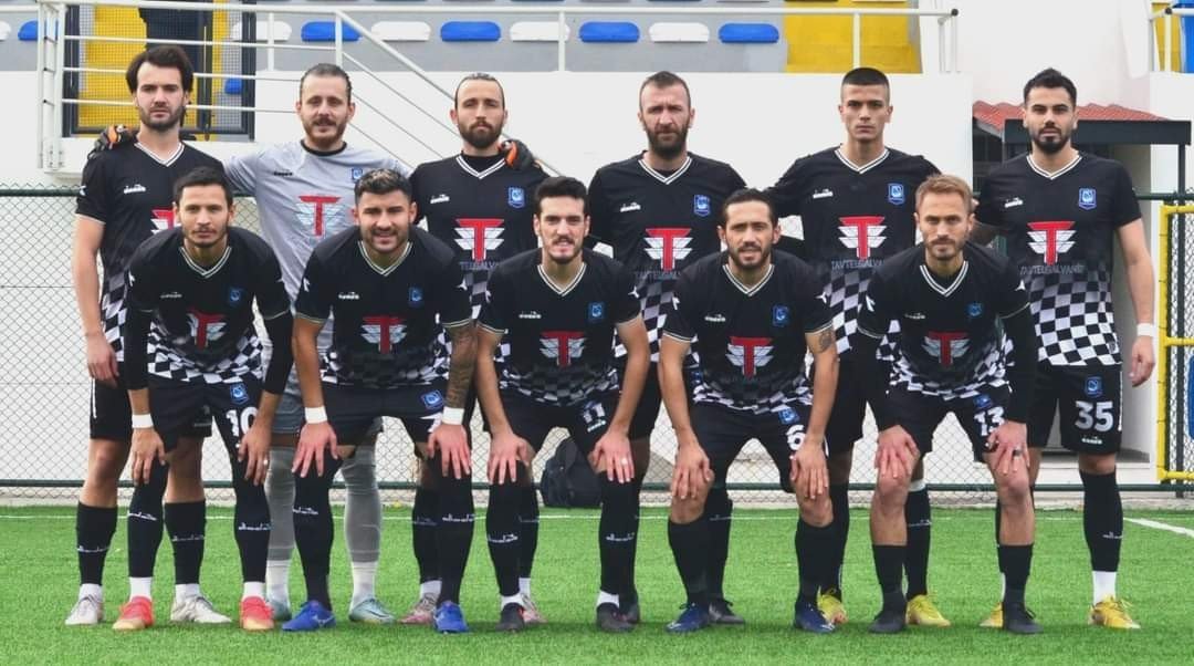 Yunusemre Belediyespor 2022’ye damga vurdu