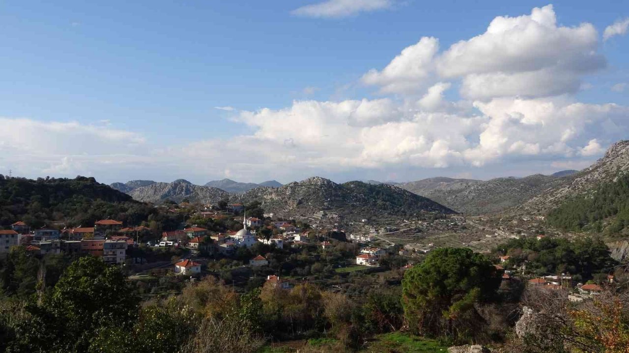 Kuraklık, Marmaris Söğüt’te hayatı olumsuz etkiledi