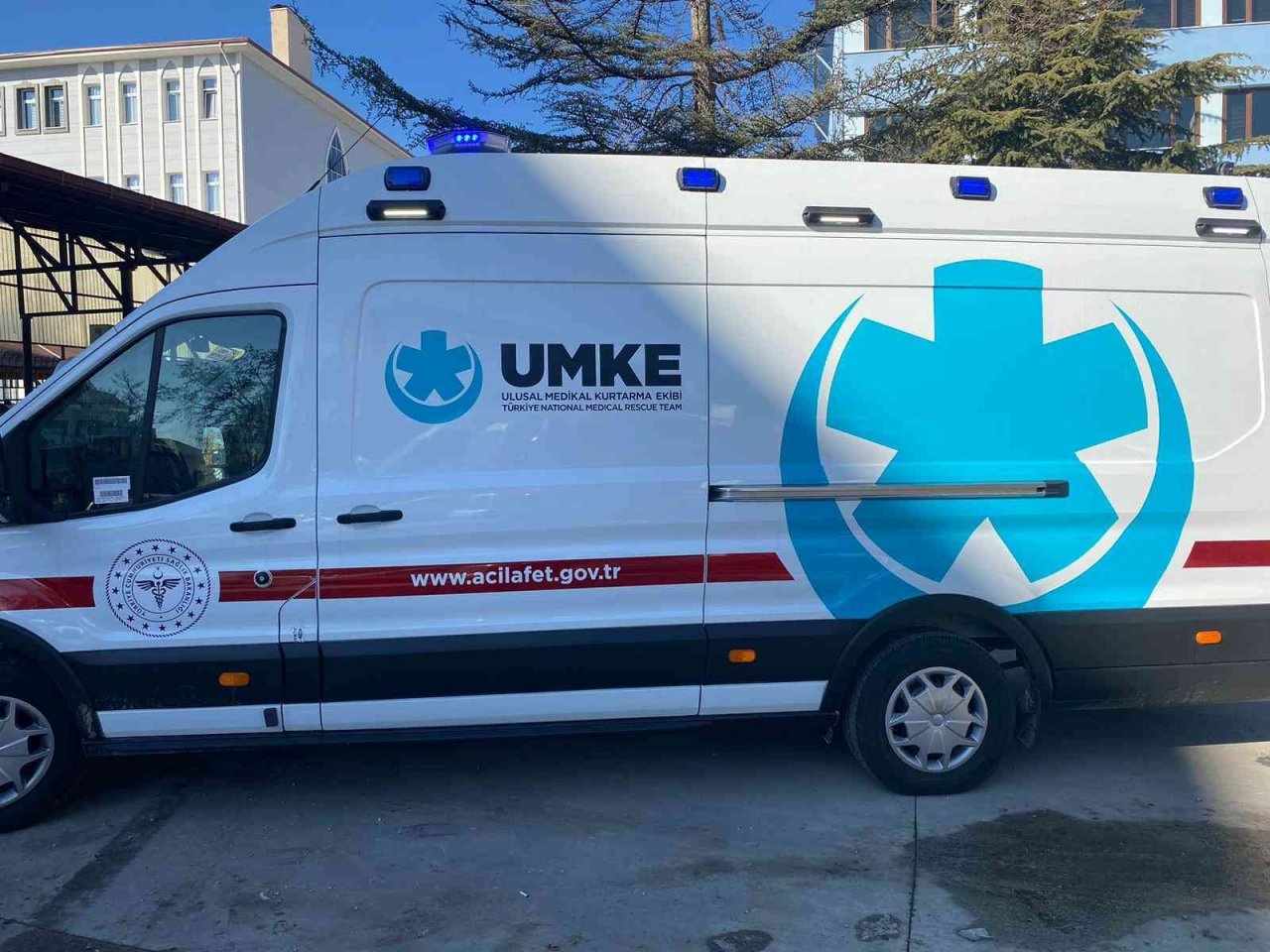 Afyonkarahisar’a acil müdahale aracı tahsis edildi