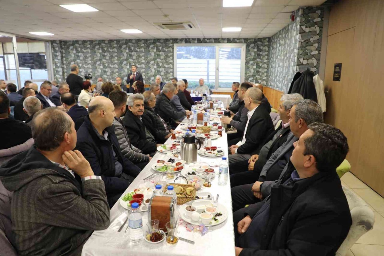 Başkan Çelik 2023 mesaisine muhtarlarla başladı