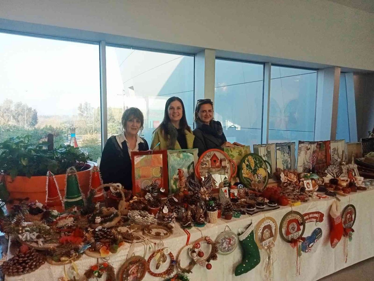 Semtevleri hem üretiyor hem kazanıyor