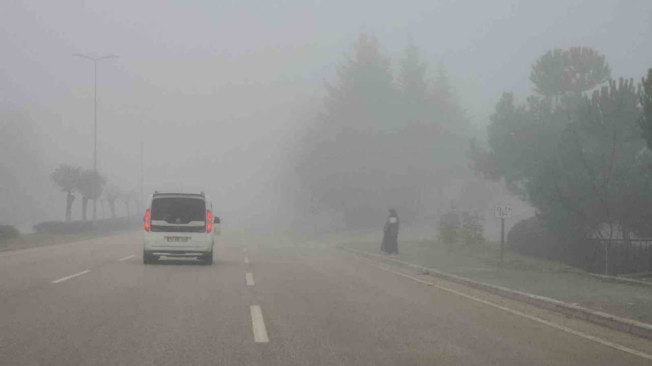 Karabük’te sis etkili oluyor