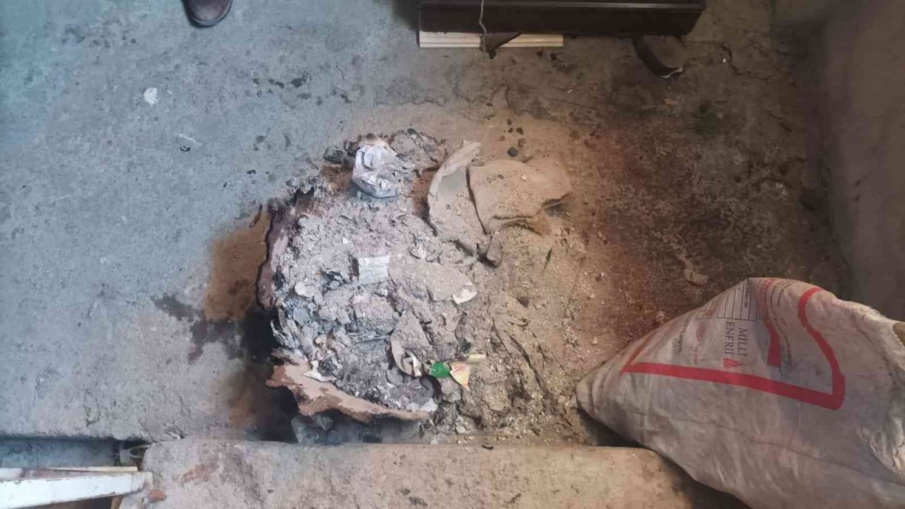 Sönmeyen közler yangına neden oldu