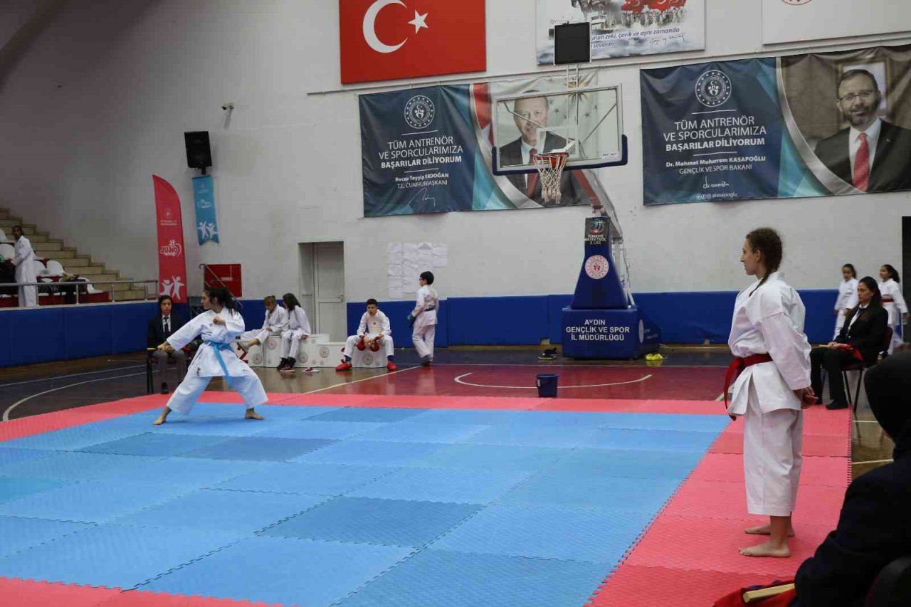 Aydın’da karate il birincileri belli oldu