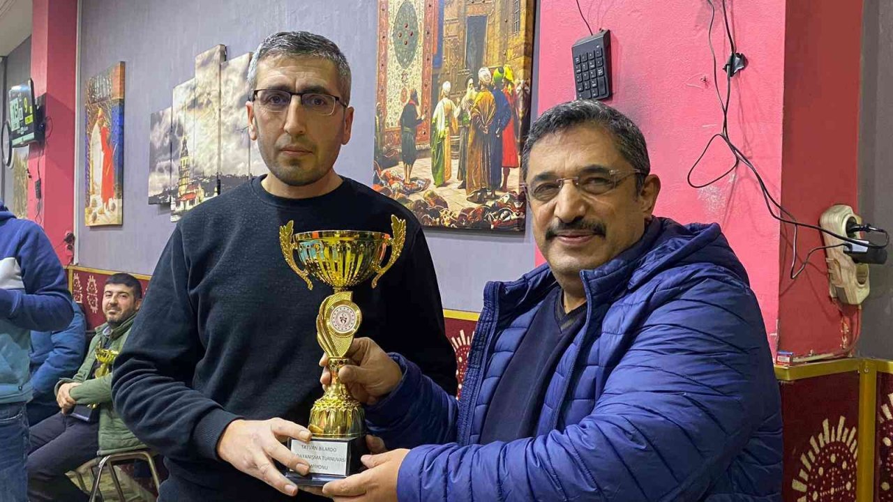 Tatvan’da öğrenciler yararına “Bilardo Turnuvası” düzenlendi