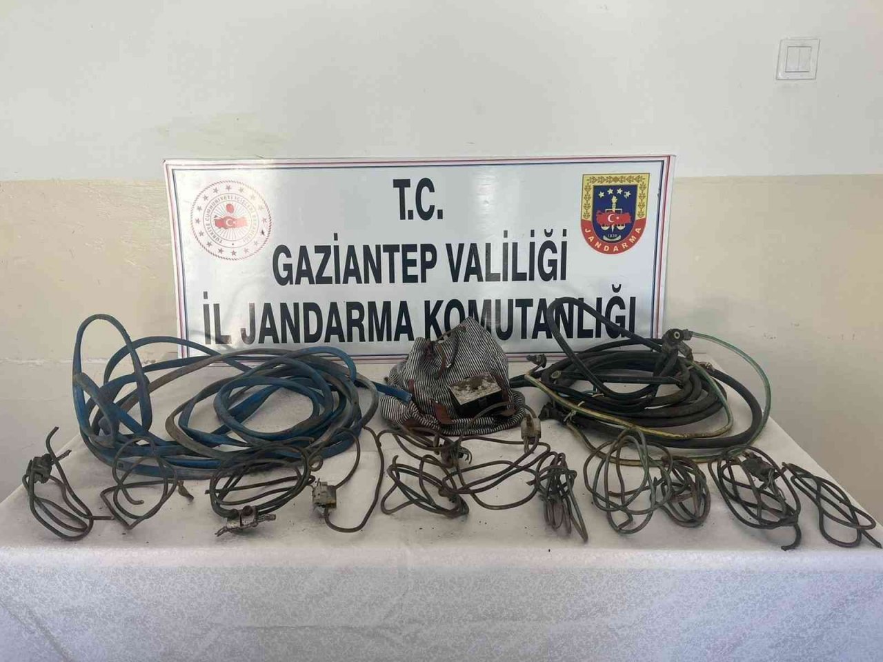 Faili meçhul hırsızlık şüphelilerini jandarma yakaladı: 31 gözaltı