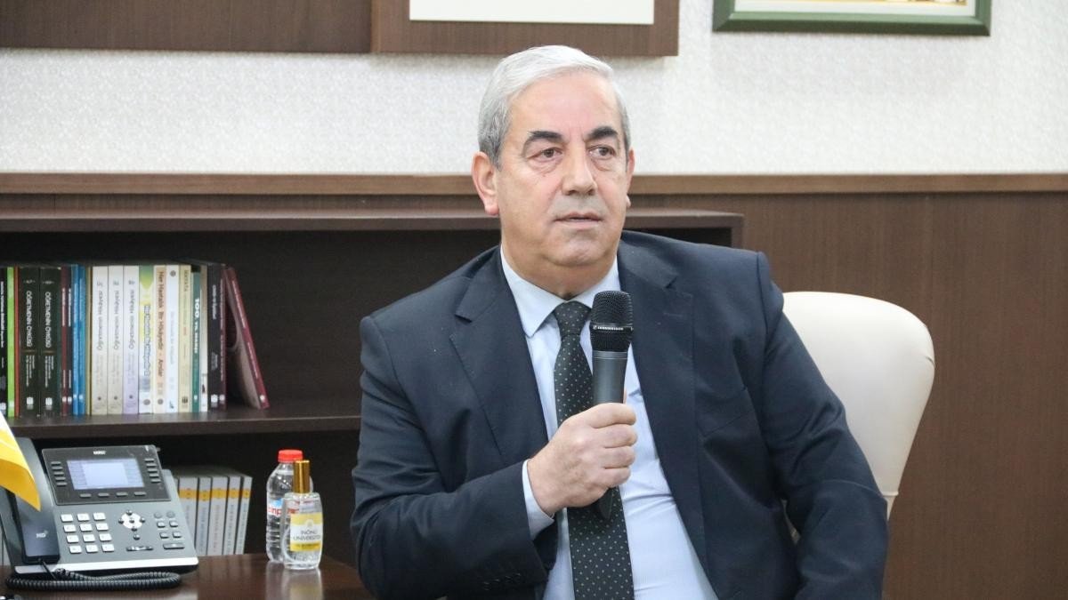 İnönü Üniversitesi Yeşil Kampüste 102 basamak yükseldi