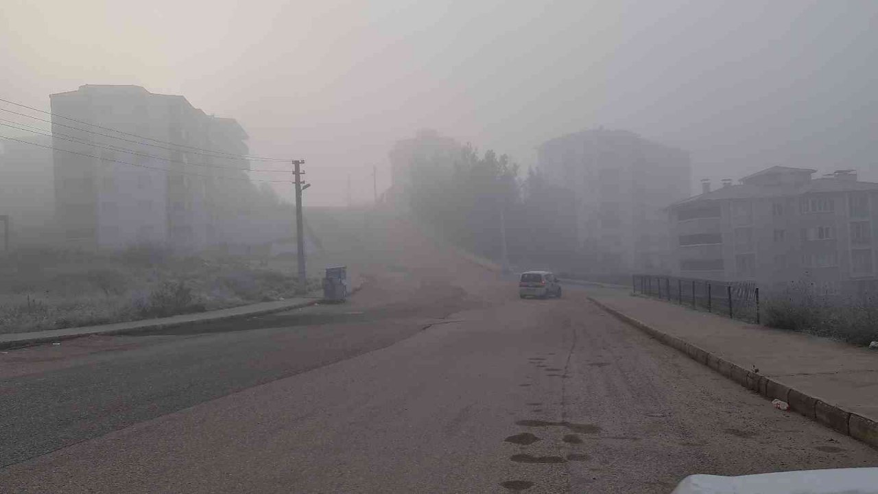 Karabük’te sis etkisini hafta sonuna kadar sürdürecek