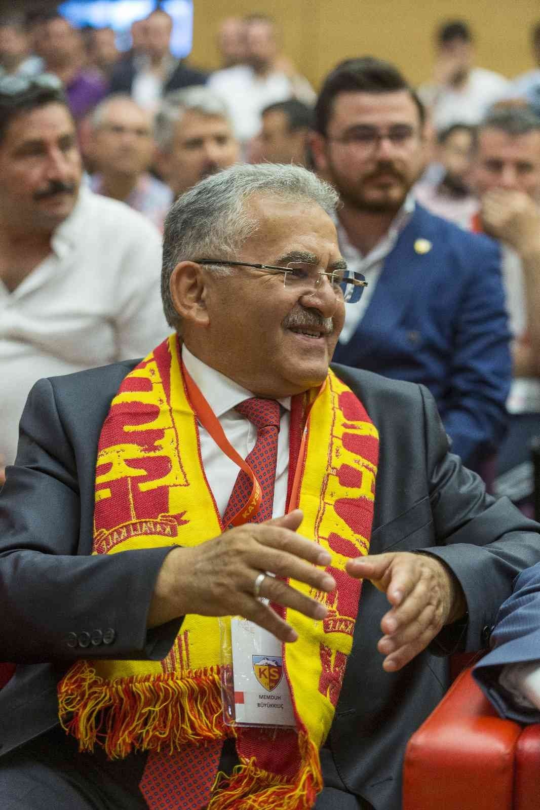 Kayserililer şehrin takımına sahip çıkıyor