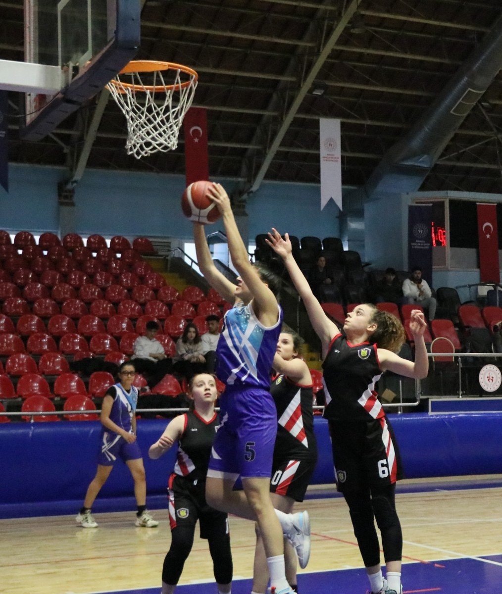 Manisa’da potanın şampiyonları belli oldu