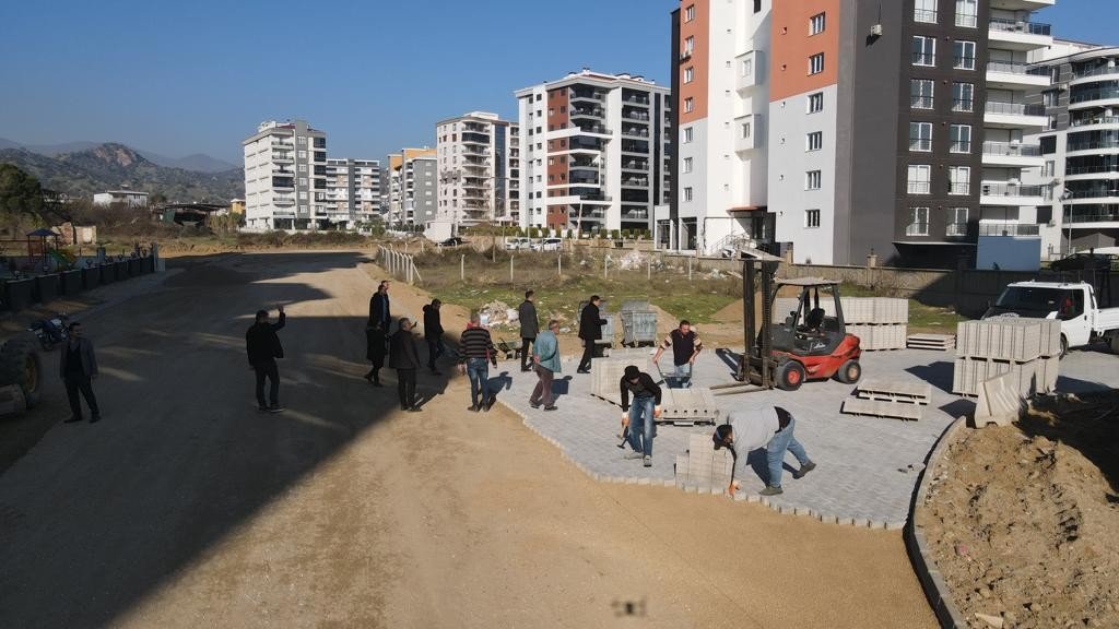 Başkan Özcan, Nazilli’de yol çalışmalarını inceledi
