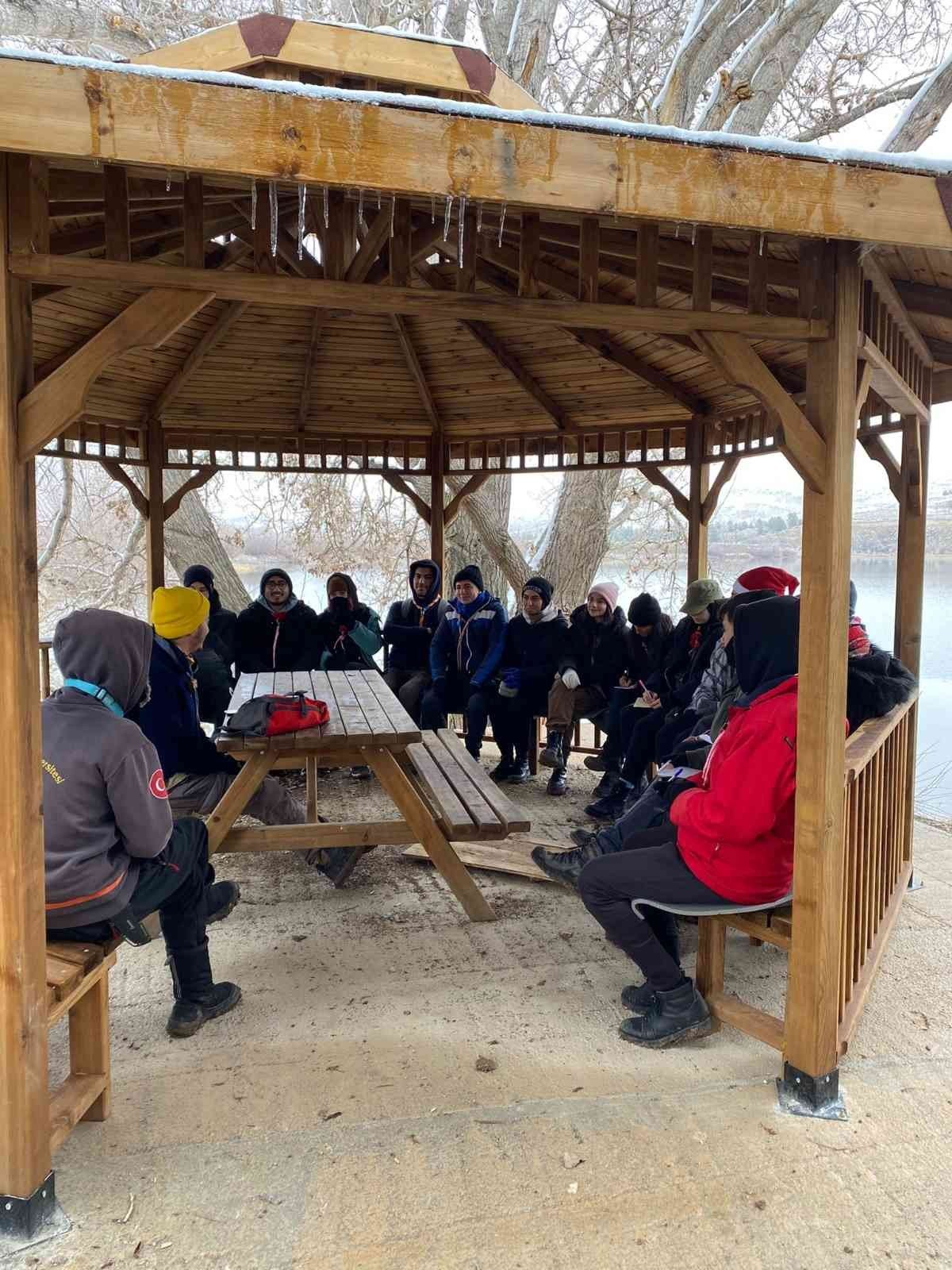 NEVÜ İzci Kulübü “Kış Eğitim Kampı” düzenledi