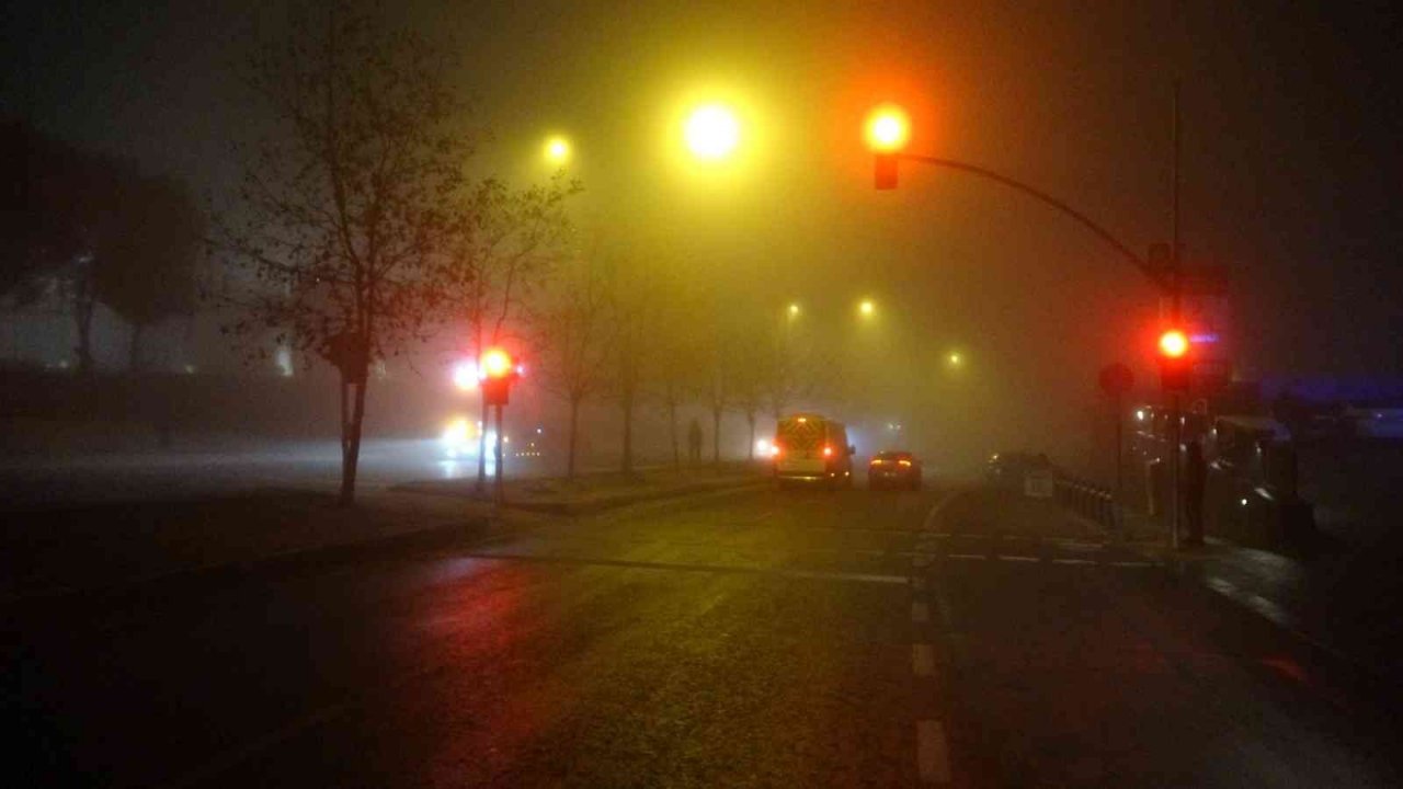 İstanbul Anadolu Yakası’nda sis etkisini sürdürüyor