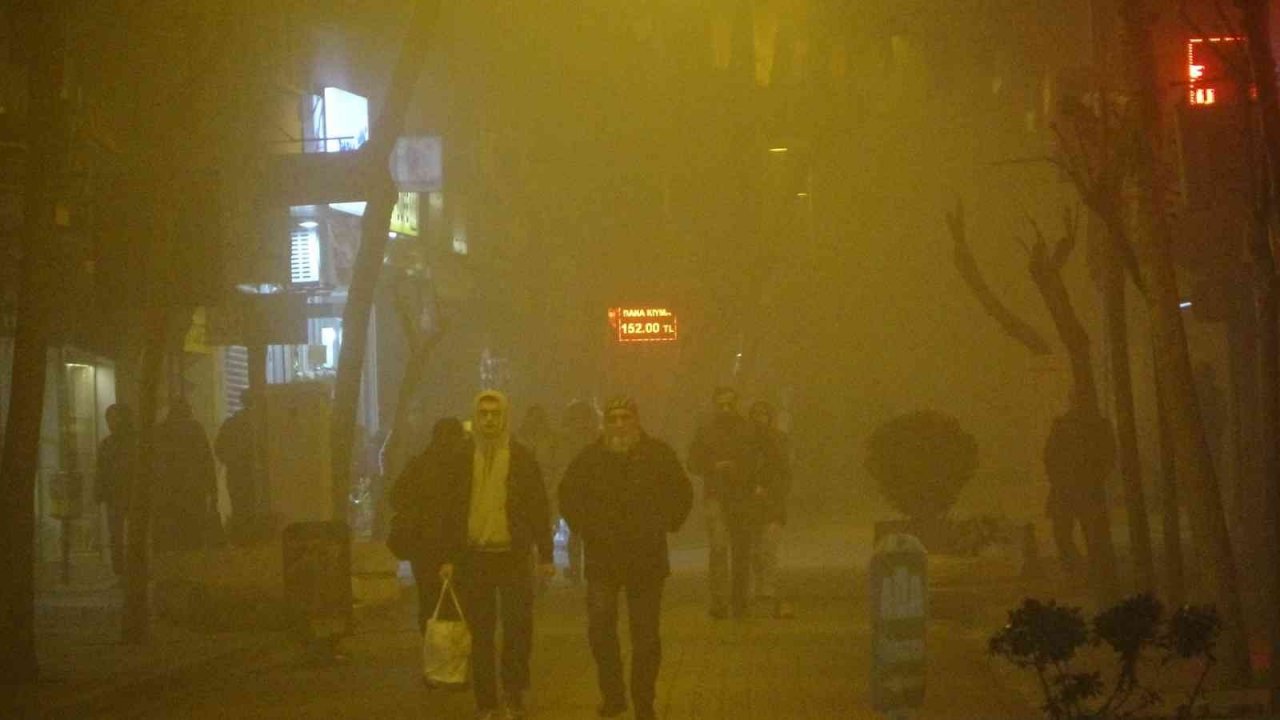 İstanbul Anadolu Yakası’nda sis etkisini sürdürüyor