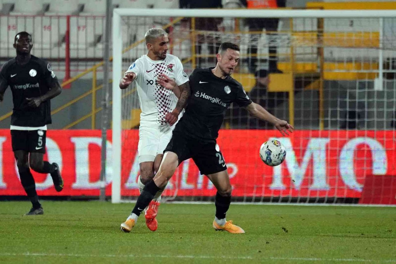 Spor Toto Süper Lig: Ümraniyespor: 2 - Hatayspor: 2 (Maç sonucu)