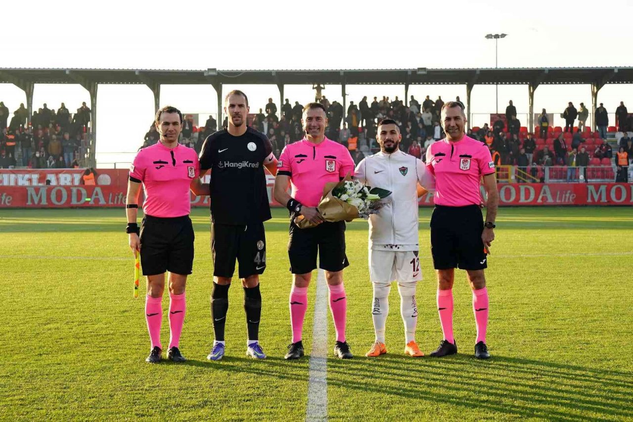 Spor Toto Süper Lig: Ümraniyespor: 0 - Hatayspor: 1 (Maç devam ediyor)