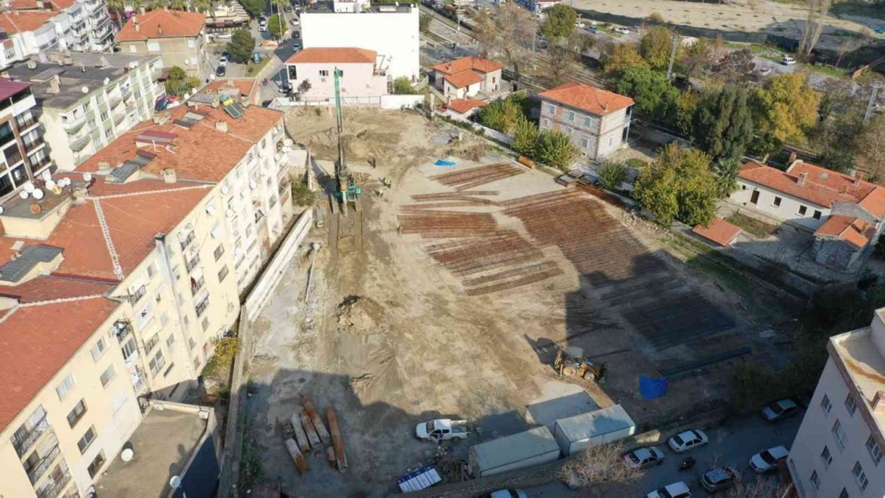 Söke Otoparkı’nın yapımı tüm hızıyla devam ediyor