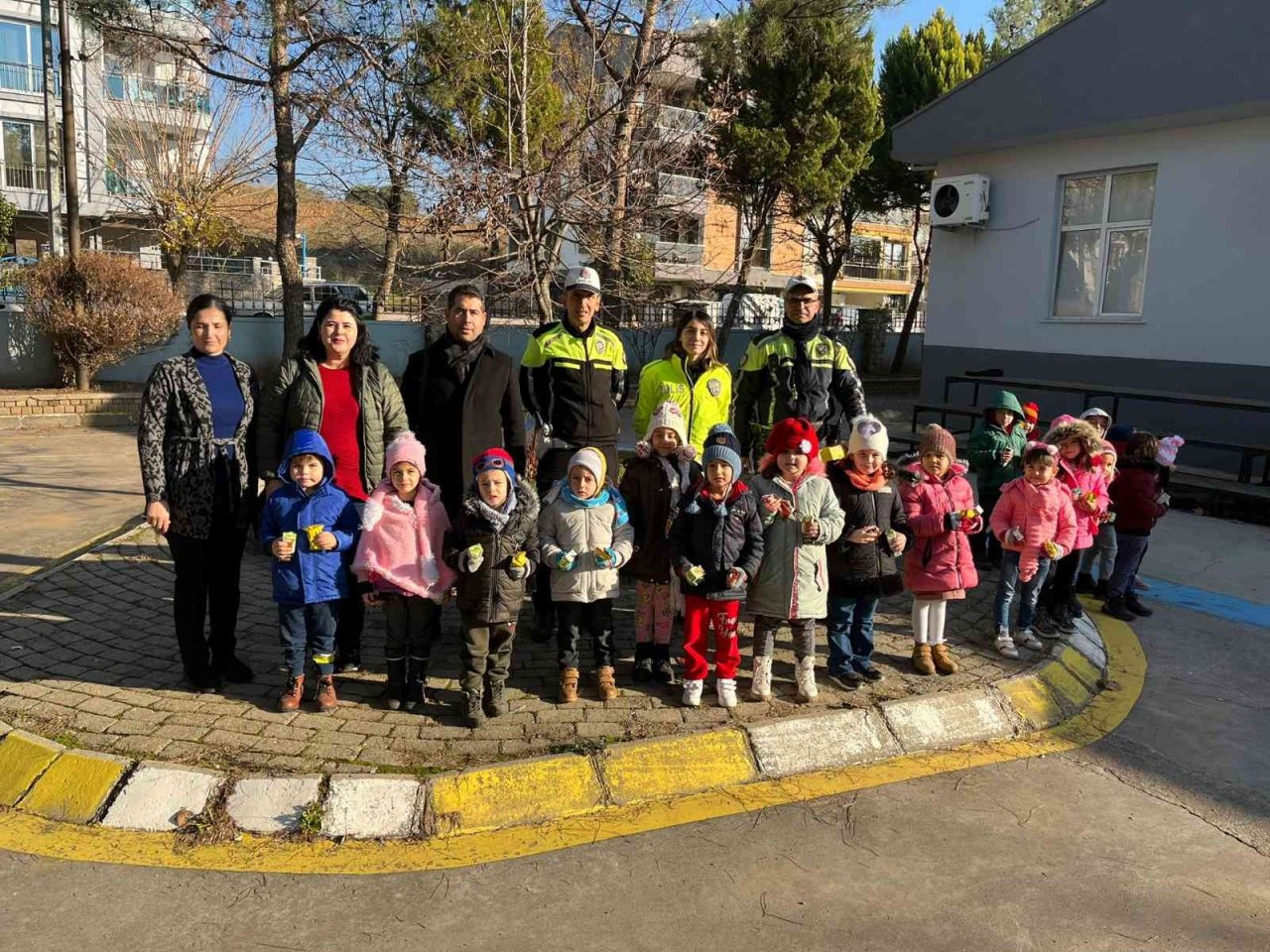 Aydın’da 20 anasınıfı öğrencisi “trafik dedektifi” oldu