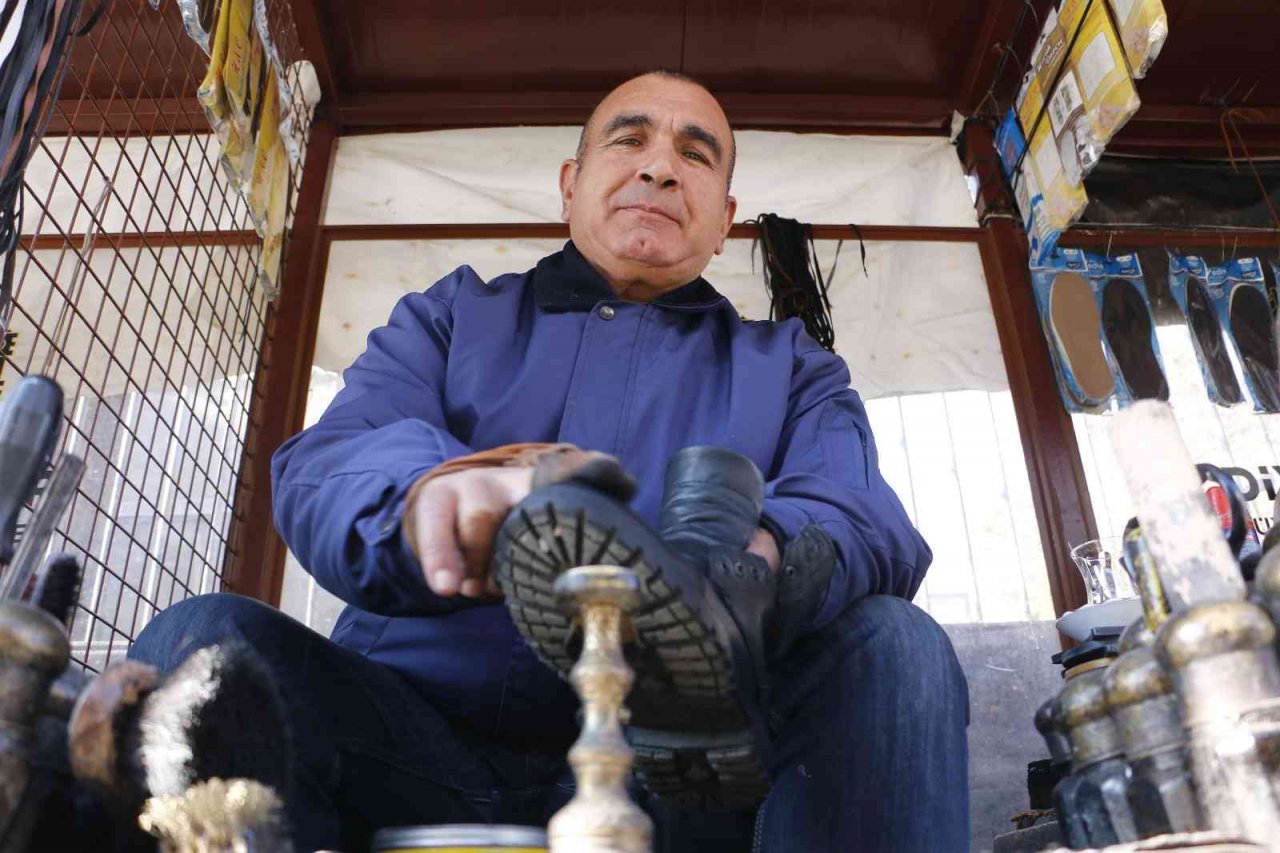 Kış aylarında giydiğiniz ayakkabıya dikkat: Sağlığınızdan olabilirsiniz