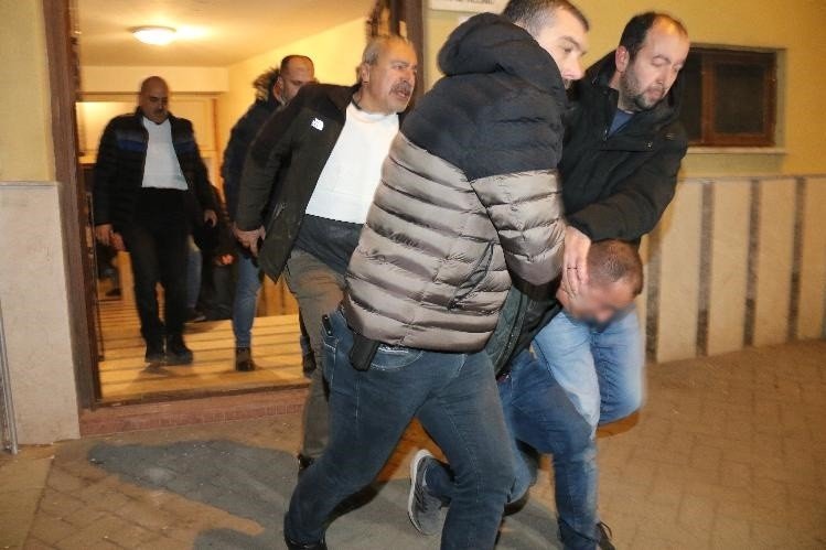 26 yaşındaki genci ağır yaralayan şüpheli özel harekât destekli operasyonla yakalandı