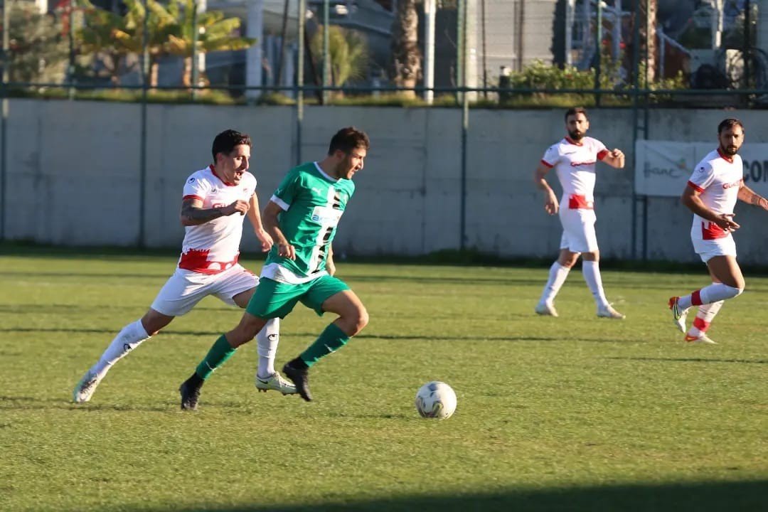 Efeler 09 SFK: 5 - Gümüşhanespor: 1