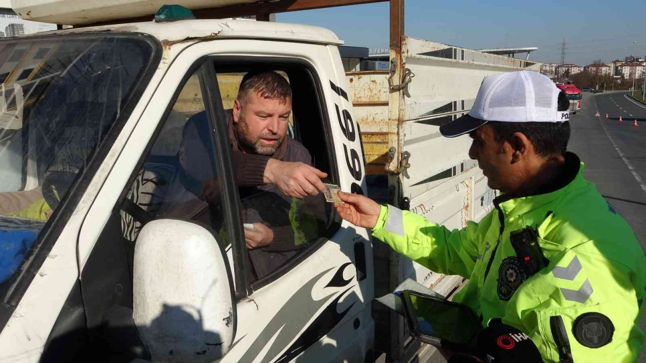 Ordu’da ticari araçlara kış lastiği denetimi