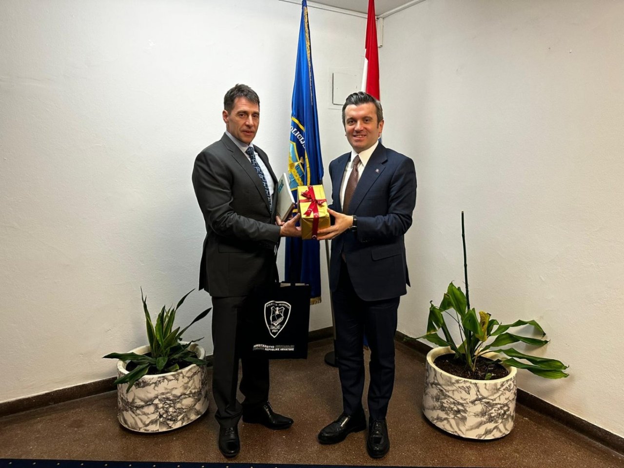 Hırvatistan sınır polisleri Türkçe konuşacak