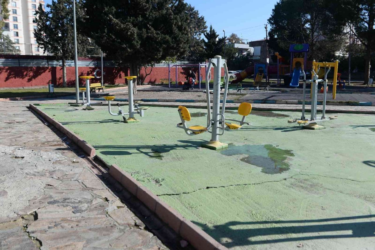 Çocuk parkında cinayet