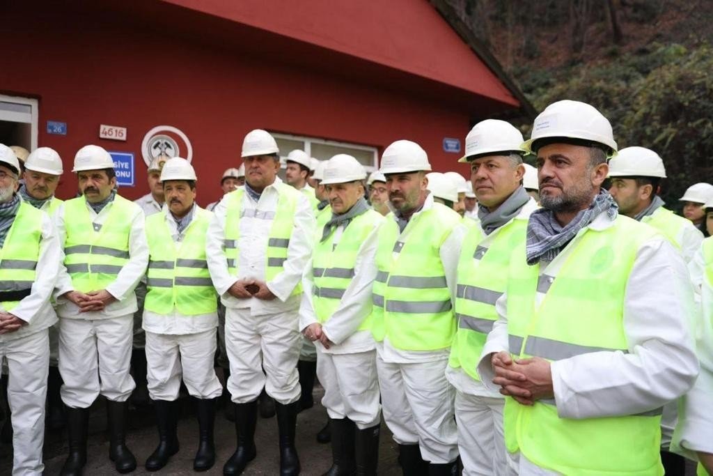 AK Parti’li Özkan maden ocağı incelemesini değerlendirdi