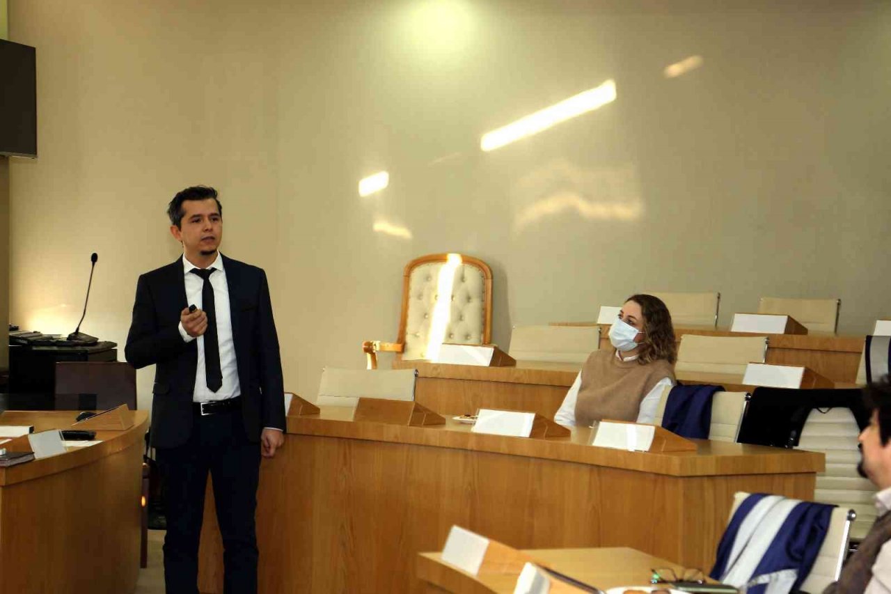 ADÜ’de doçentlik deneme dersleri devam ediyor