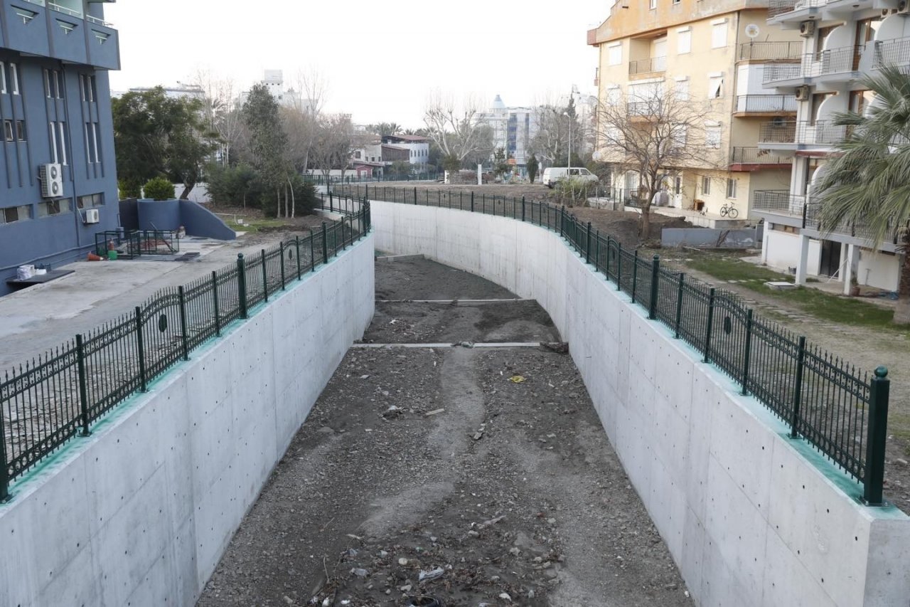 Bal Deresi, tertemiz oldu