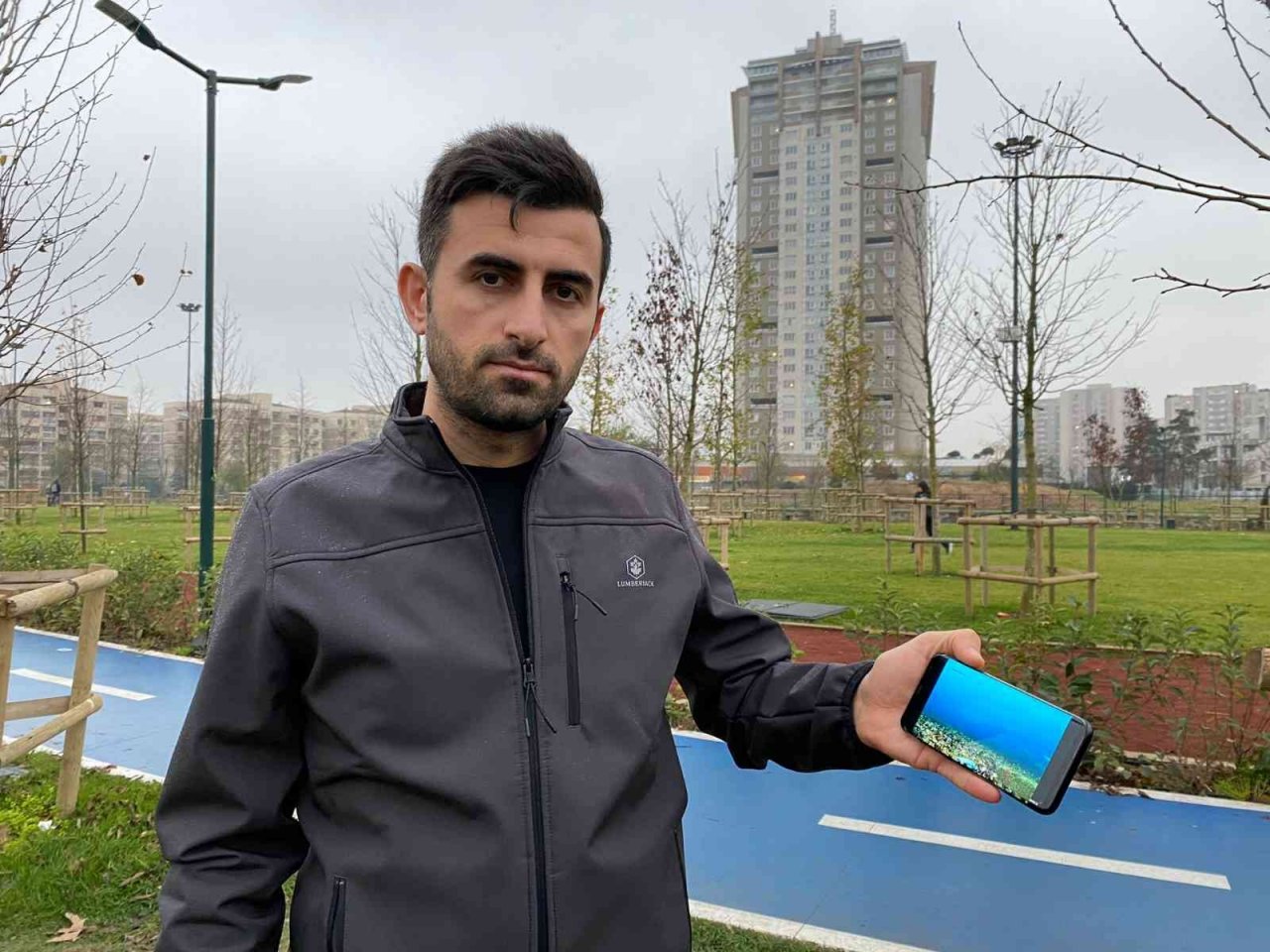 Pendik’te dalış yapan dalgıç lüfer sürüsü ile karşılaştı, o anları su altı kamerasıyla kaydetti