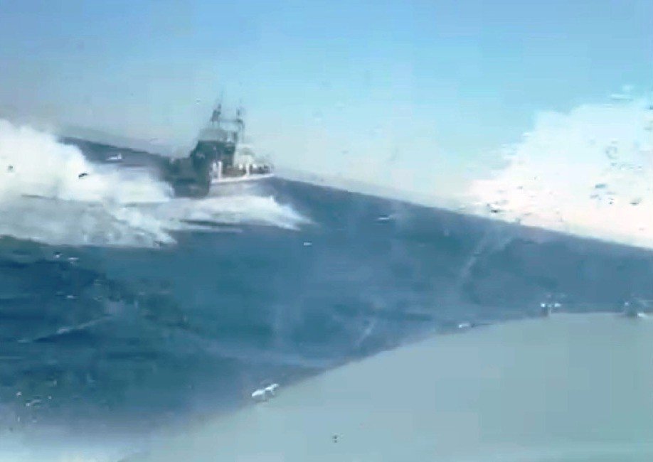 Didim açıklarındaki Yunan tacizine Türk askeri bariyeri