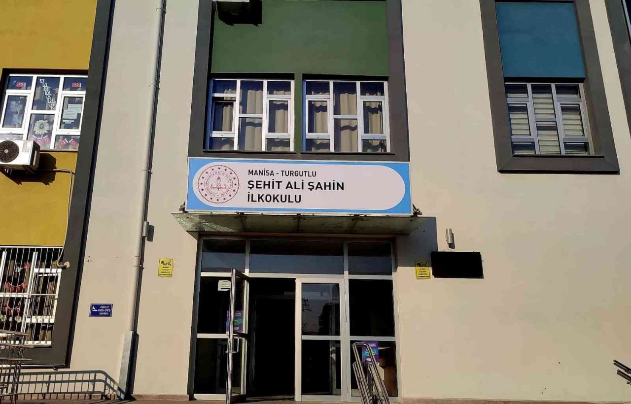 Şehidin ismi mahallesinde yapılan ilkokula verildi