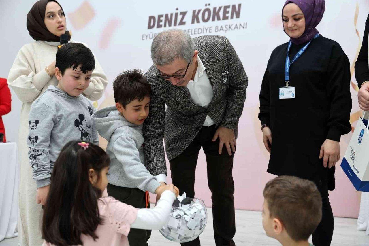 Eyüpsultan’da kadınlar matinesi devam ediyor