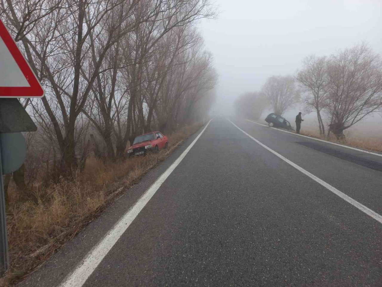 Yoğun sis ve buzlanma kazaya neden oldu