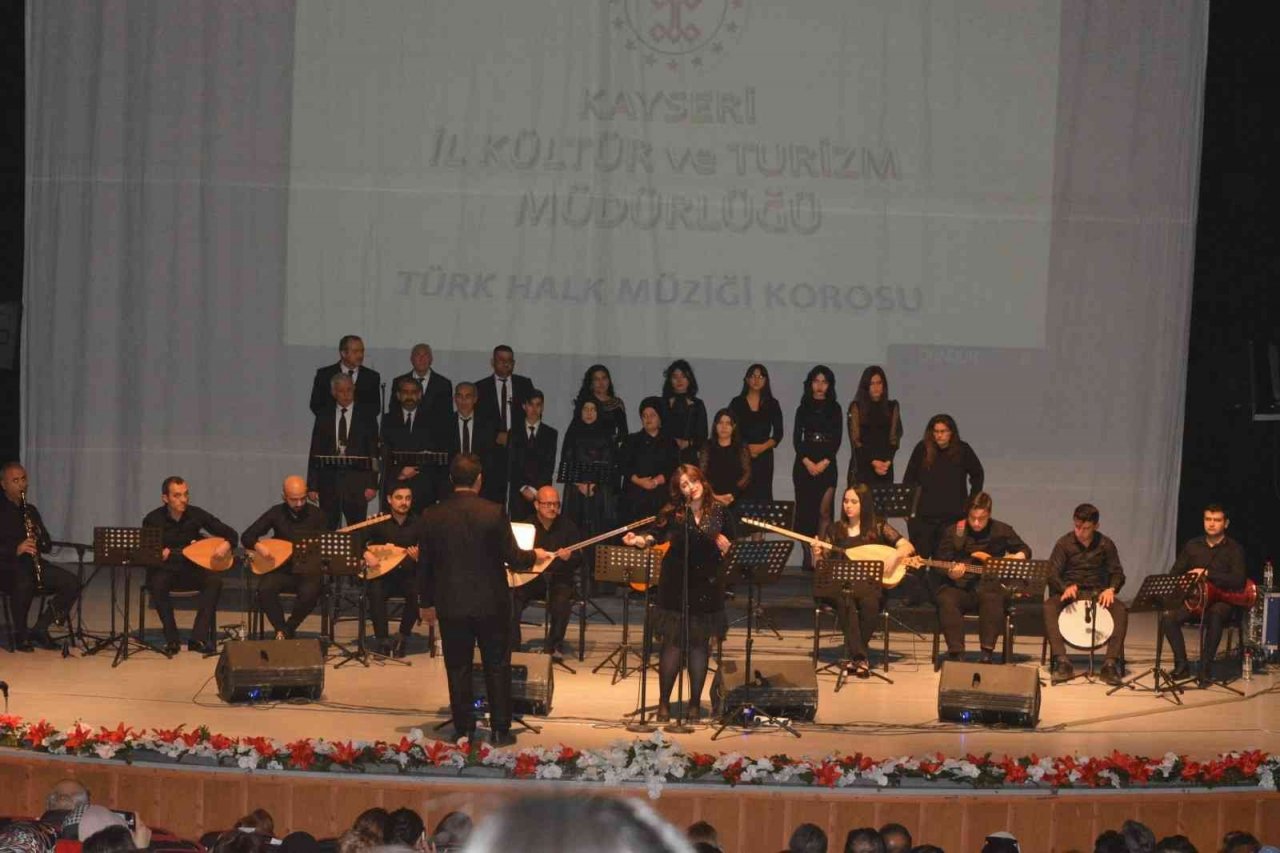 2023 Yılının İlk Konserinde Duygusal Anlar Yaşandı