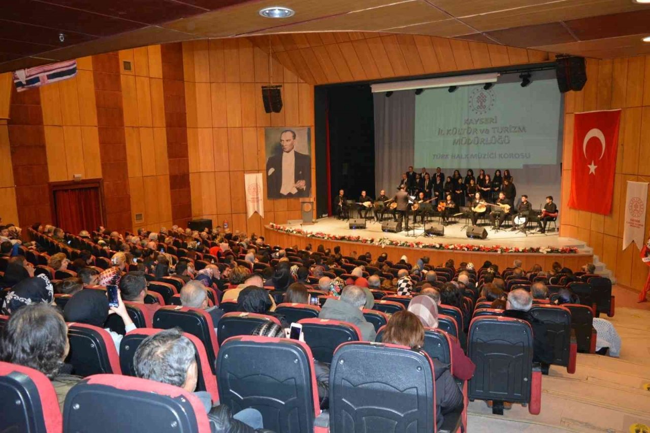 2023 Yılının İlk Konserinde Duygusal Anlar Yaşandı