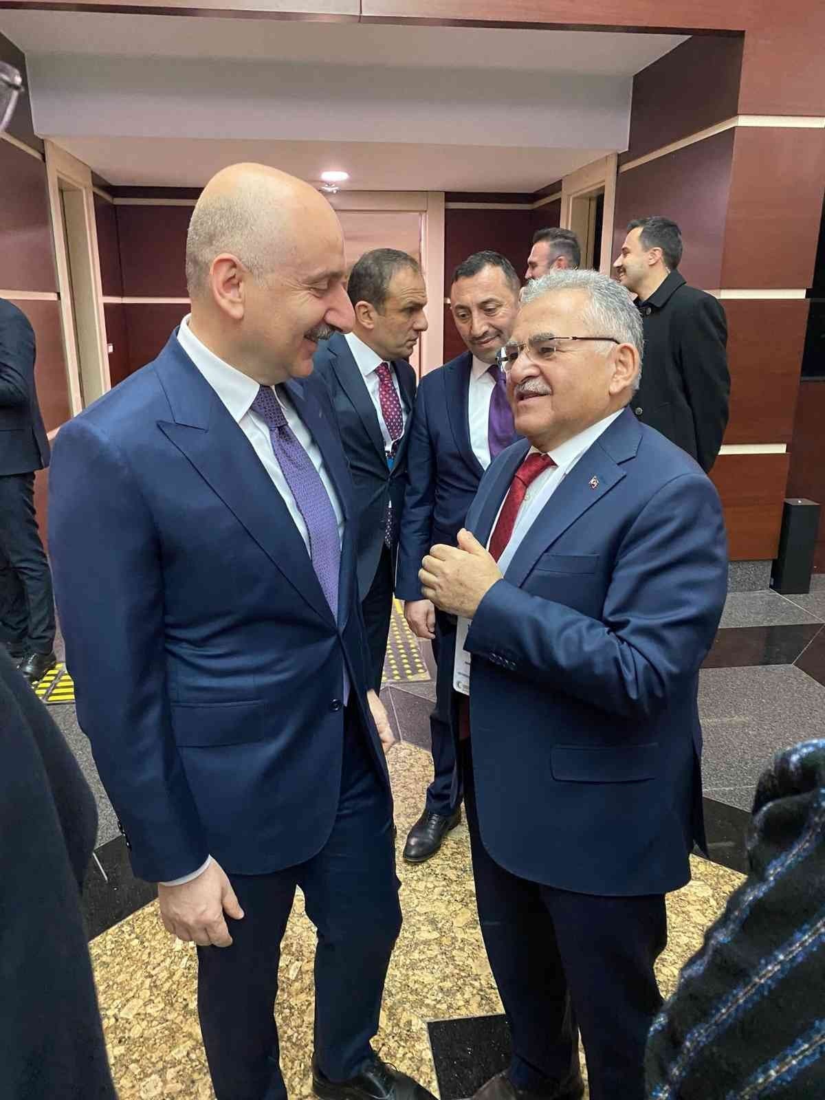 Başkan Büyükkılıç, Ankara’da 3 bakanla görüştü, Cumhurbaşkanı Erdoğan’ın Toplantısı’na katıldı