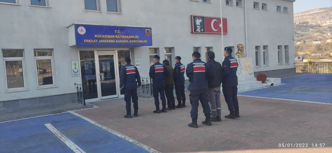Jandarma 6 hırsızlık olayını aydınlattı