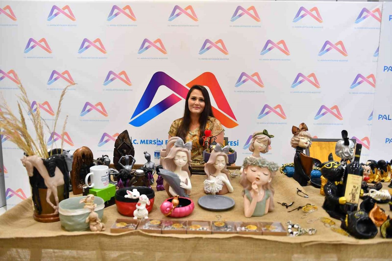 Büyükşehir Belediyesi kadınlar ve çocuklara pozitif dokunuşlar yapıyor