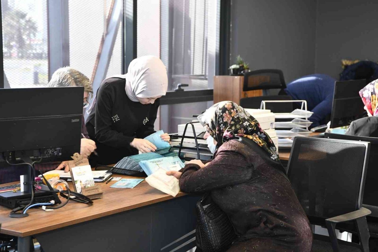 Arıcılara ekipman desteği