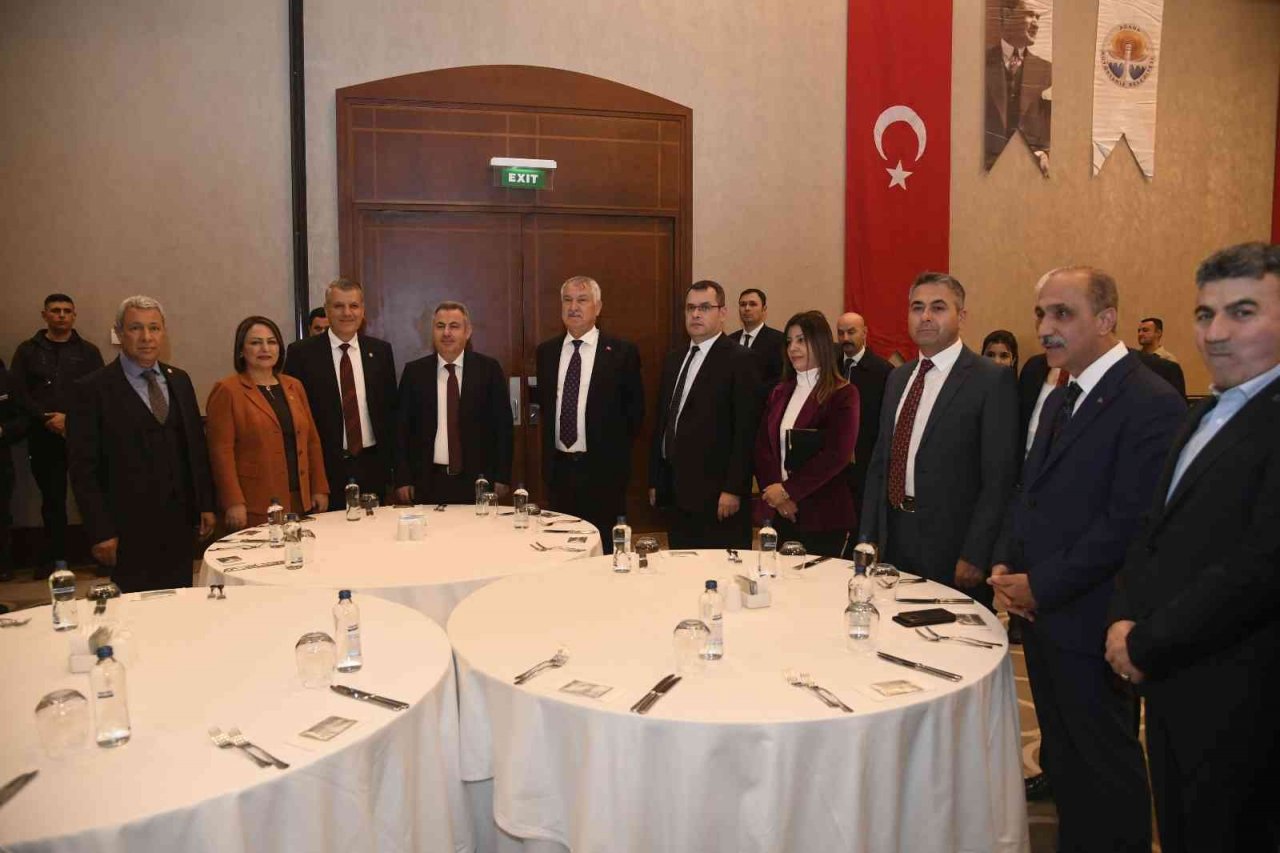 5 Ocak Adana’nın Kurtuluş Bayramı Resepsiyonunda zafer coşkusu