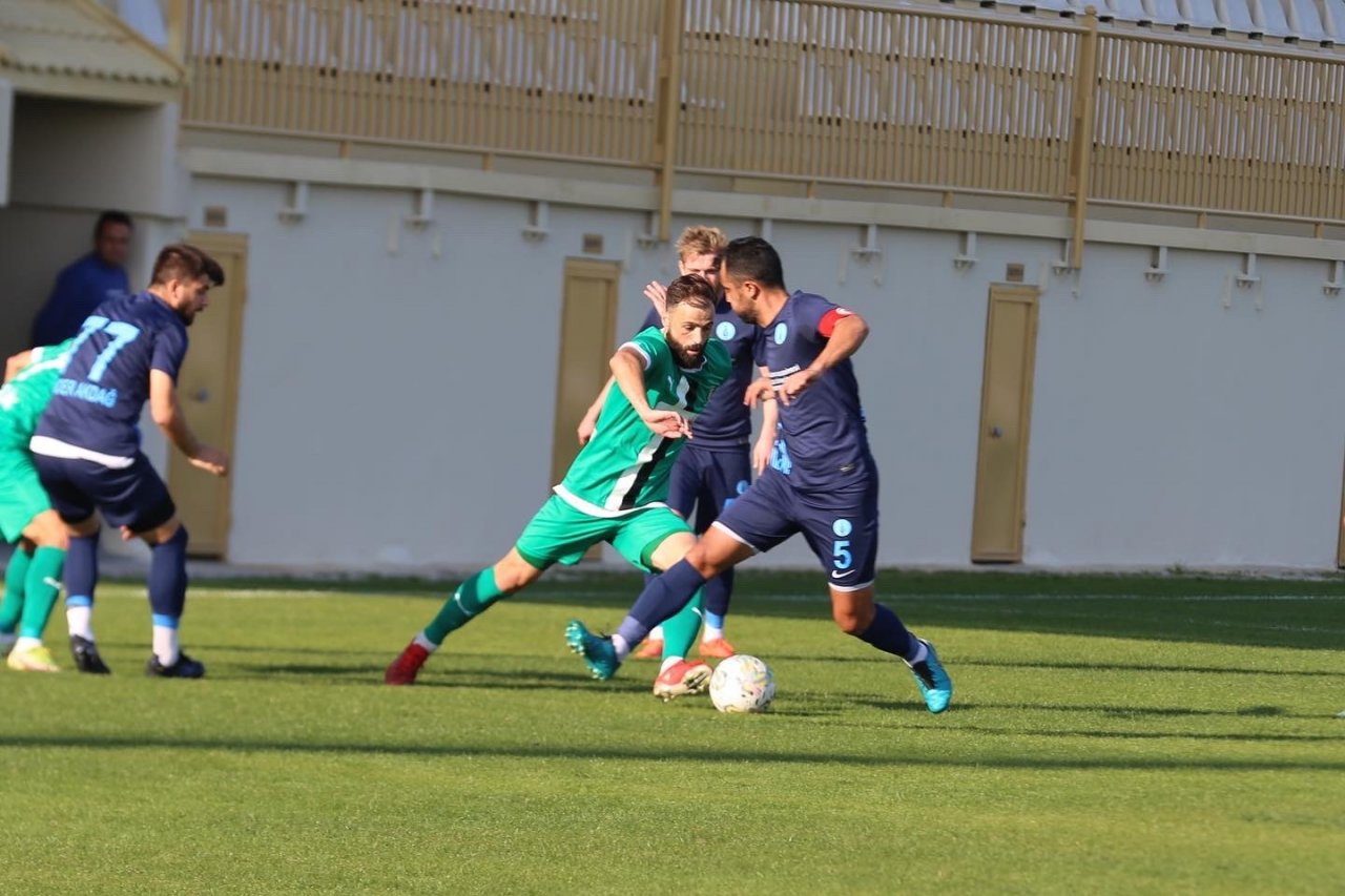 Efeler 09 SFK 1-1 Belediye Kütahyaspor