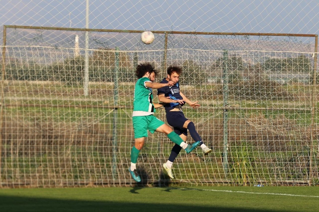 Efeler 09 SFK 1-1 Belediye Kütahyaspor
