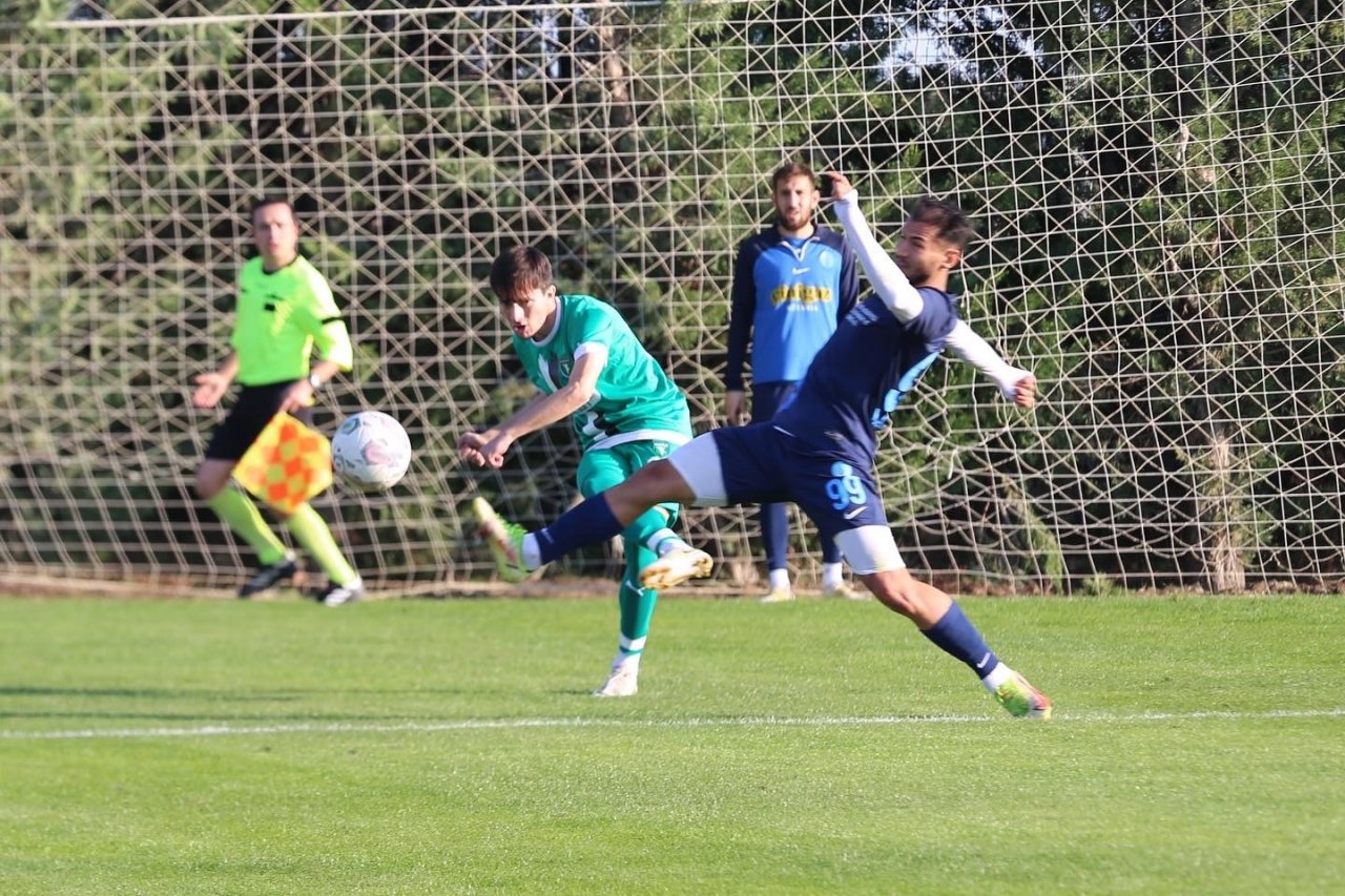 Efeler 09 SFK 1-1 Belediye Kütahyaspor