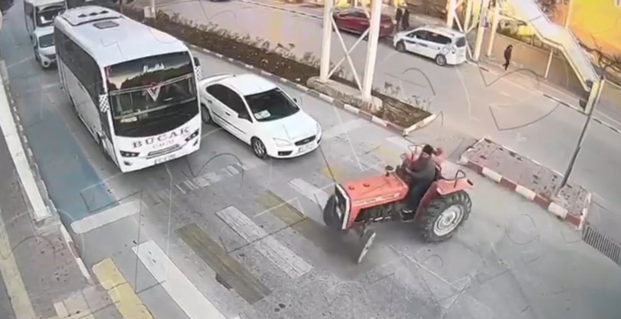 Burdur’da traktörüyle drift atan sürücüye 22 bin 757 TL para cezası uygulandı