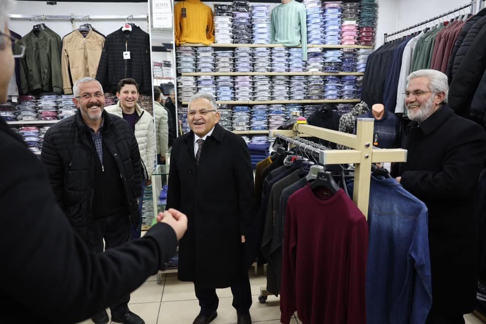 Başkan Büyükkılıç’tan haftanın son iş gününde esnaf ziyareti