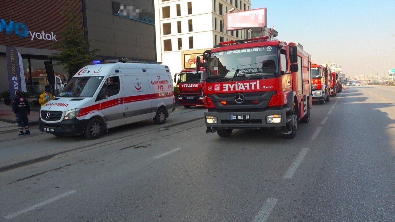 Mobilya dükkanında çıkan yangın büyümeden söndürüldü