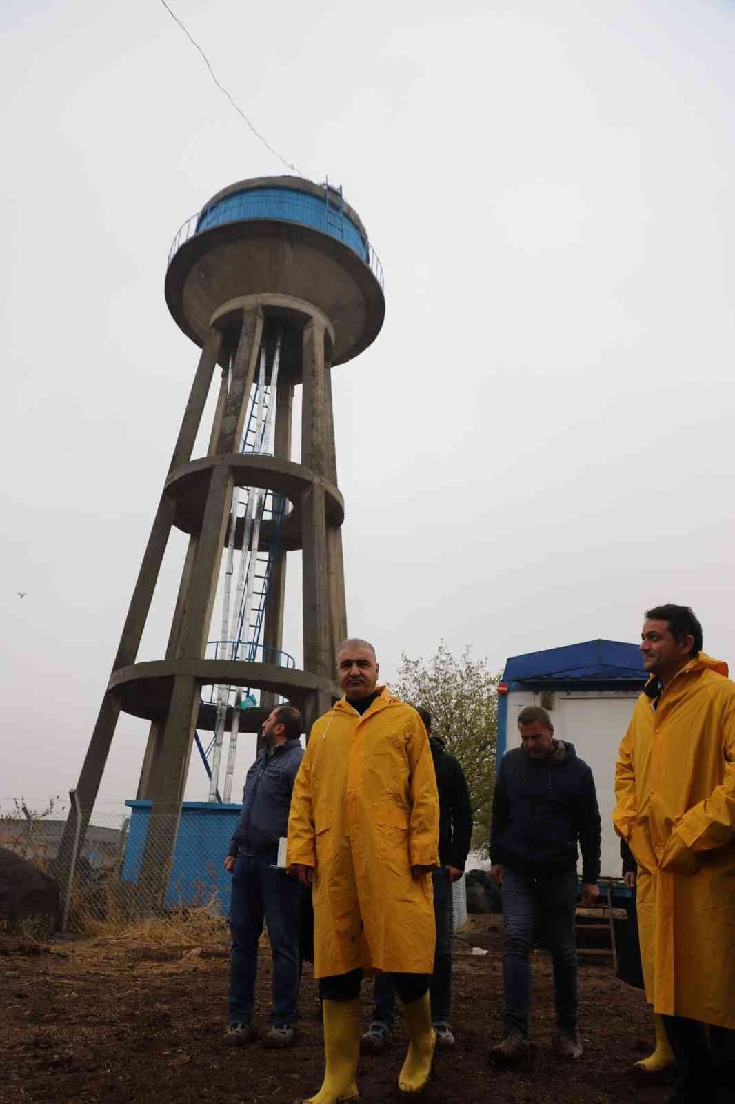 DİSKİ, Kayapınar Kırkpınar’da içme suyu sorununu çözüyor